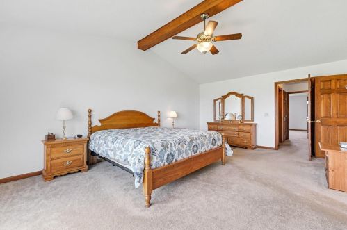 103 Wolf Trl Ct, Defiance MO 63341-1356 exterior