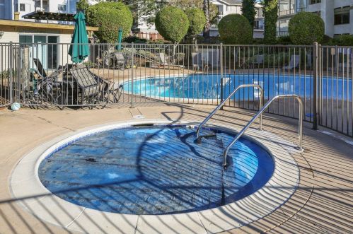 2930 Cowley Way, San Diego CA 92117-6855 exterior