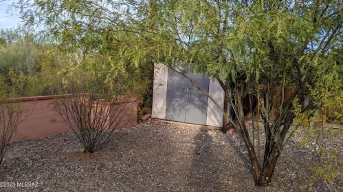 1934 Calle Pacifica, Tucson AZ  85745-2119 exterior