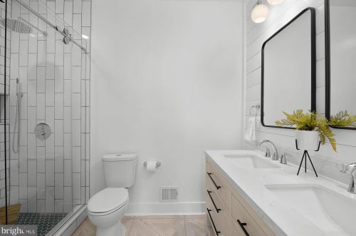 502 Randolph St, Washington DC  20011-5906 exterior