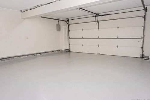 470 Clearview Ave, Torrington CT 06790-5626 exterior