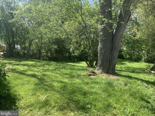 4511 Bennion Rd, Silver Spring, MD 20906-4653