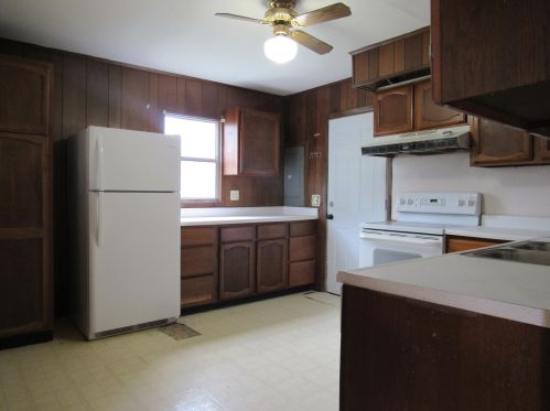 550 College Ave, Defuniak Springs FL 32435-2578 exterior