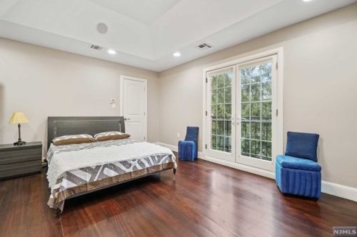 3 Pne Ter, Demarest NJ 07627-1214 exterior