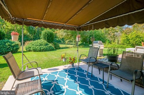 35 Abel Pl, Media PA 19063-5423 exterior