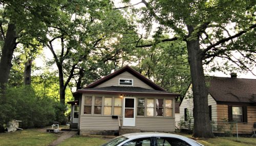 71 Cres Ave, Meskegon MI 49444-3066 exterior