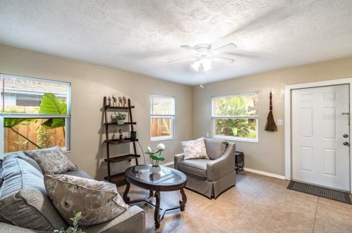 1603 Henry Ave, Tampa FL 33603-1110 exterior