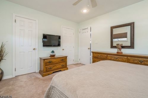 19 Richard St, Dover NJ 07801-2023 exterior