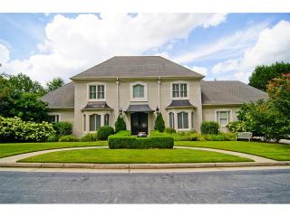 14 Rose Ct, Atlanta, GA 30342-4162