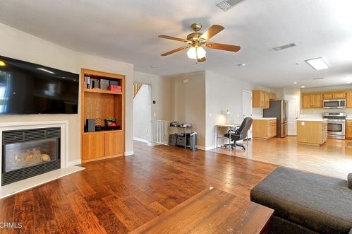 735 Kohala St, Oxnard CA  93030-8097 exterior