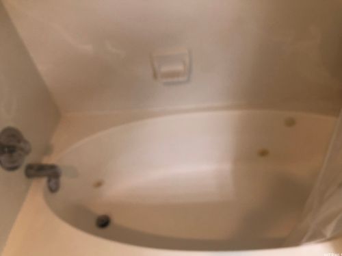 341 Ln Vera Ln, Sandy UT 84094 exterior