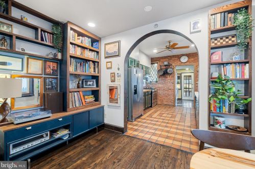 3081 Emerald St, Philadelphia PA 19134-2010 exterior