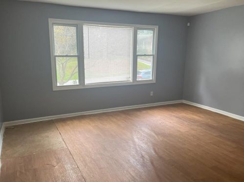 2494 Baker Rd, Atlanta GA 30318-6171 exterior