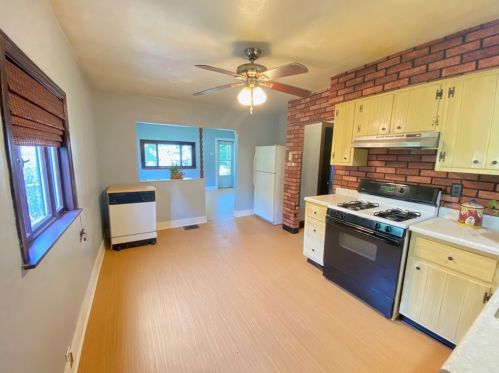 10052 Calvin St, Pittsburgh PA 15201-1144 exterior