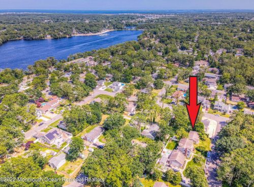 1612 Evans Rd, Lacey NJ  08731-3326 exterior