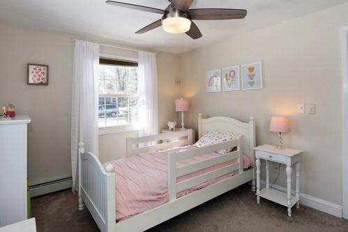 36 Coolidge Rd, Danvers MA 01923-2358 exterior