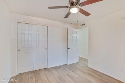 5936 Hawthorne St, Tucson AZ  85711-1528 exterior