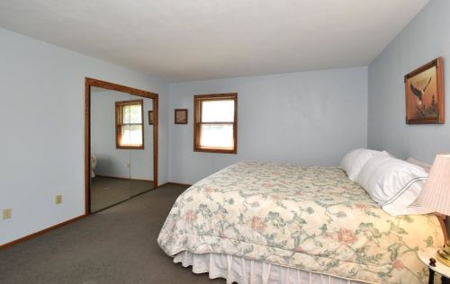 4631 68, Milwaukee WI 53220-3917 exterior