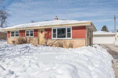 5640 Allerton Ave, Milwaukee WI 53221-2155 exterior