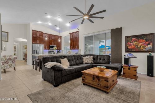 5361 Linda Ln, Chandler AZ 85226-1644 exterior