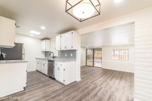 4122 Azalea St, Tucson AZ 85741-1031 exterior