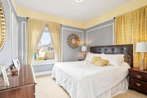 32 Myrtle St, Norwalk CT 06855-1315 exterior