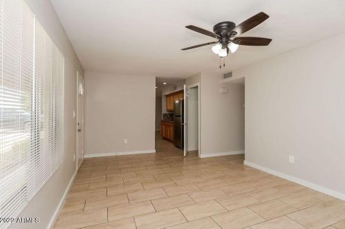 2211 54th Ln, Phoenix AZ  85035-3701 exterior