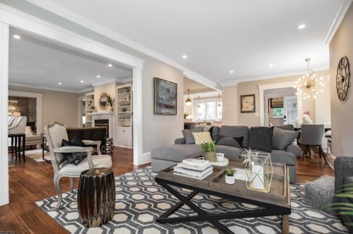 11 Ridgewood Ter, Maplewood NJ 07040-2132 exterior