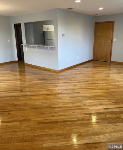 103 Ray St, Outwater NJ  07026-3736 exterior