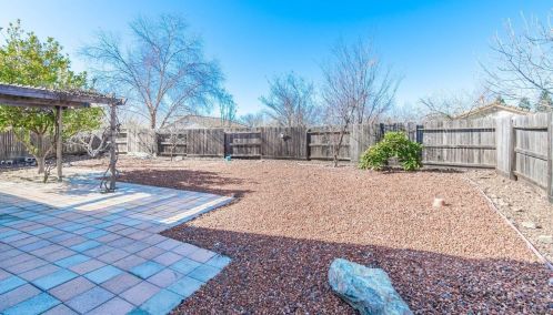 1375 Kerslake Cir, Folsom CA 95630-8460 exterior