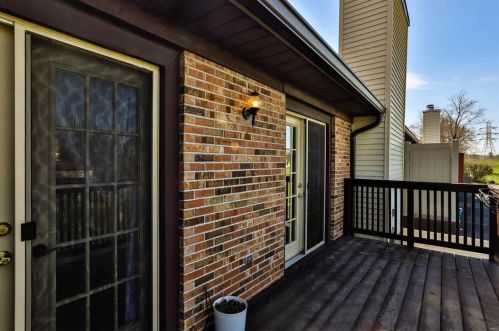 1337 Snapdragon Ct, Saint Louis MO 63146-4364 exterior