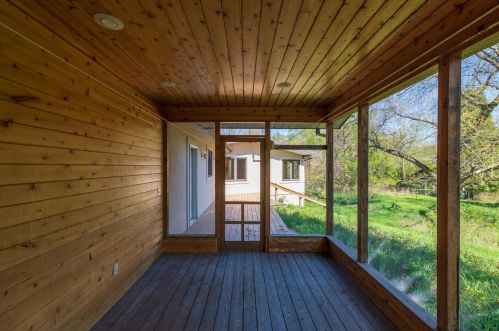 6450 2 St, Kalamazoo MI 49007-4909 exterior