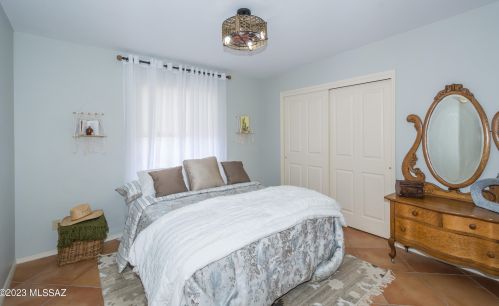 7015 Camino De Los Caballos, Tucson AZ 85743-9689 exterior