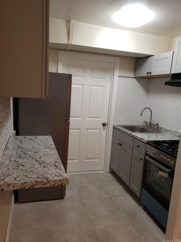 1414 Crotona Park, Bronx NY 10460-4738 exterior