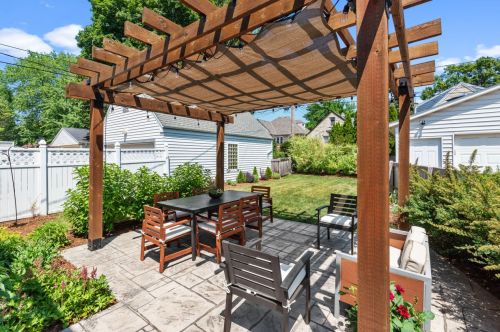 2950 70, Milwaukee WI 53210-1226 exterior