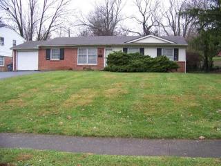 1026 Elmendorf Dr, Lexington KY  40517-2740 exterior