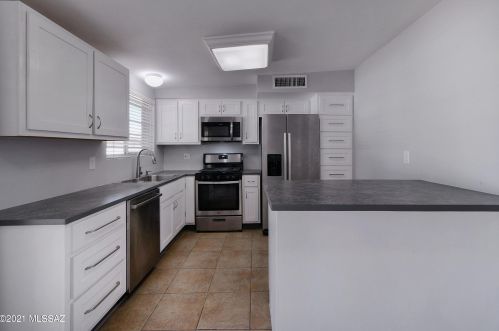 1522 Perlman Ave, Tucson AZ  85710-8523 exterior