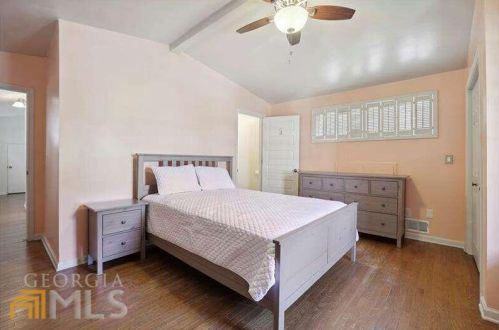 335 9 St, Atlanta GA 30309-4209 exterior