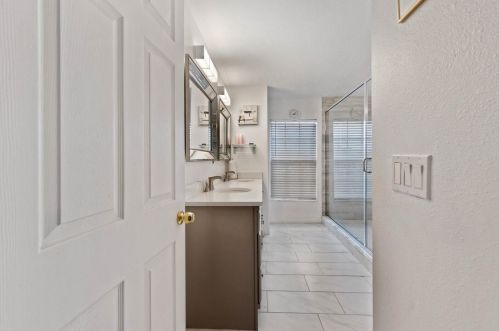 572 Mccomb Ave, Fort Pierce FL 34953-3924 exterior