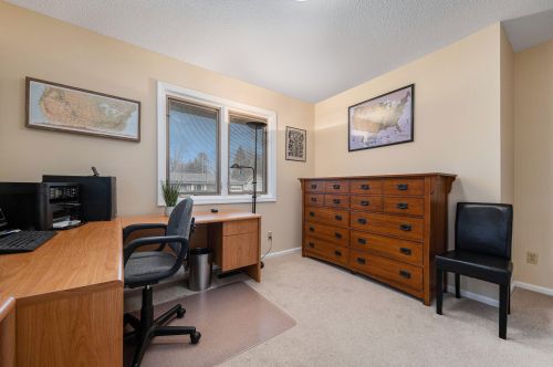 6129 Old Log Trl, Kalamazoo MI  49009-8032 exterior