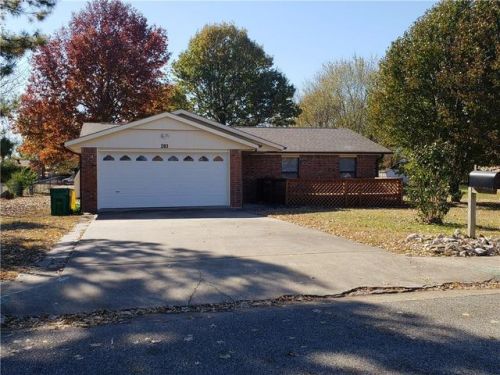 203 Wright Ave, Springdale AR  72764-7163 exterior