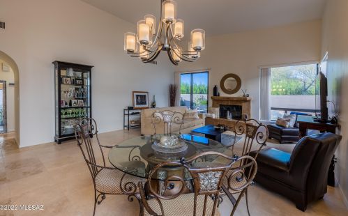 4061 Quiet Moon Dr, Tucson AZ  85718-3427 exterior