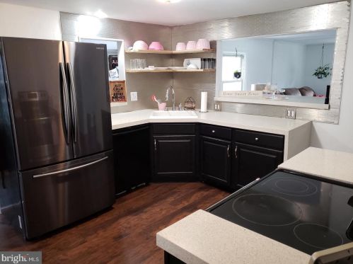 1557 Kauffman Rd, Pottstown PA 19464-2399 exterior