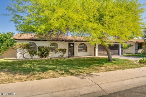 1326 Ivanhoe St, Chandler AZ  85225-5319 exterior