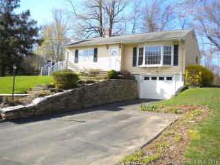 99 Mohawk Dr, Wallingford, CT 06492-2844