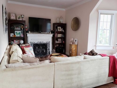 47 Deepdale Dr, Huntington Station NY  11746-4248 exterior