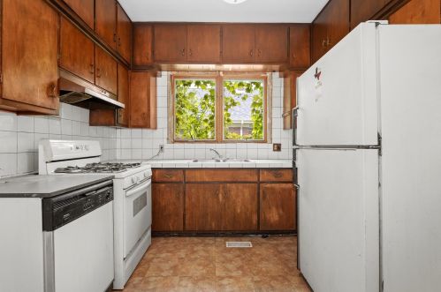 118 Seeser St, Joliet IL 60436-1643 exterior