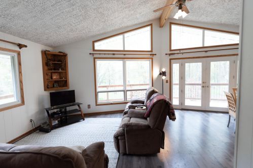 13676 Beckwith Dr, Lowell MI  49331-9365 exterior