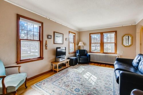 1221 Jefferson Ave, Saint Paul MN 55105-2838 exterior