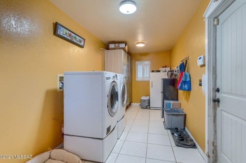 4375 Anklam Rd, Tucson AZ 85745-2149 exterior